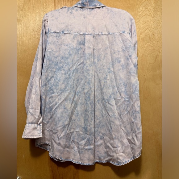 GB Button Down - Picture 6 of 6